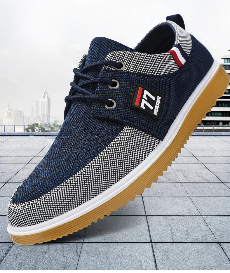 Summer Men's Canvas Shoes Lightweight Men's Casual Mesh Breathable Flats Vulcanized Shoes 2025 Classic Lace Up Sneakers for Men