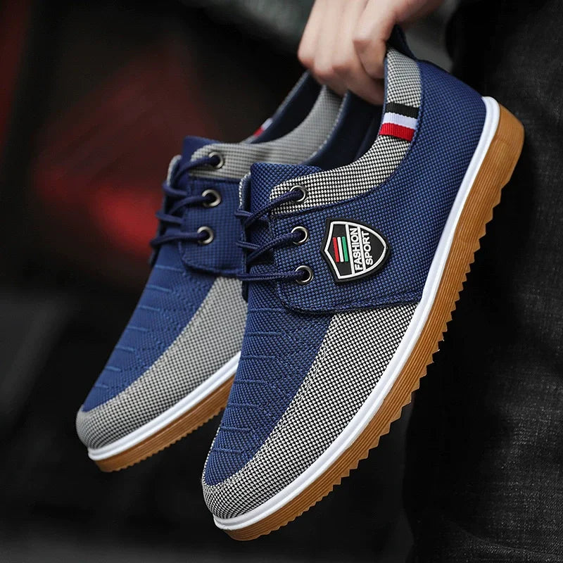 Summer Men's Canvas Shoes Lightweight Men's Casual Mesh Breathable Flats Vulcanized Shoes 2025 Classic Lace Up Sneakers for Men