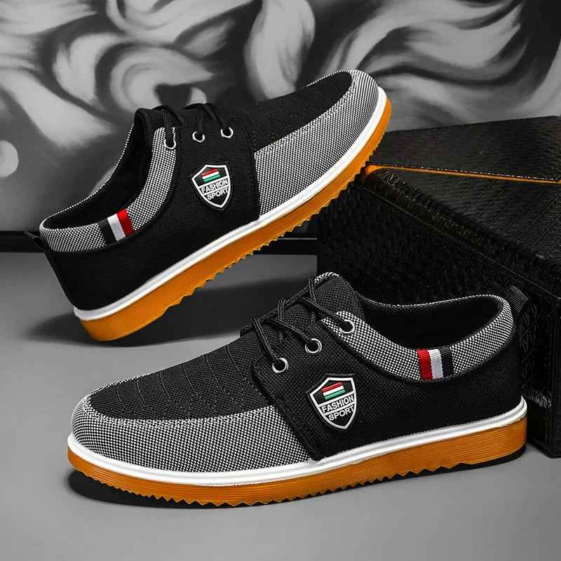 Summer Men's Canvas Shoes Lightweight Men's Casual Mesh Breathable Flats Vulcanized Shoes 2025 Classic Lace Up Sneakers for Men