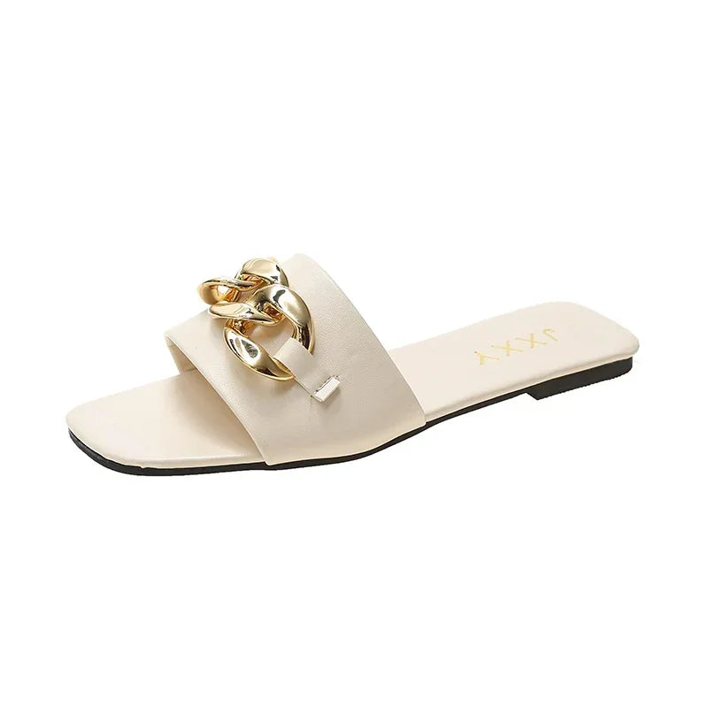 Sandals with padlock