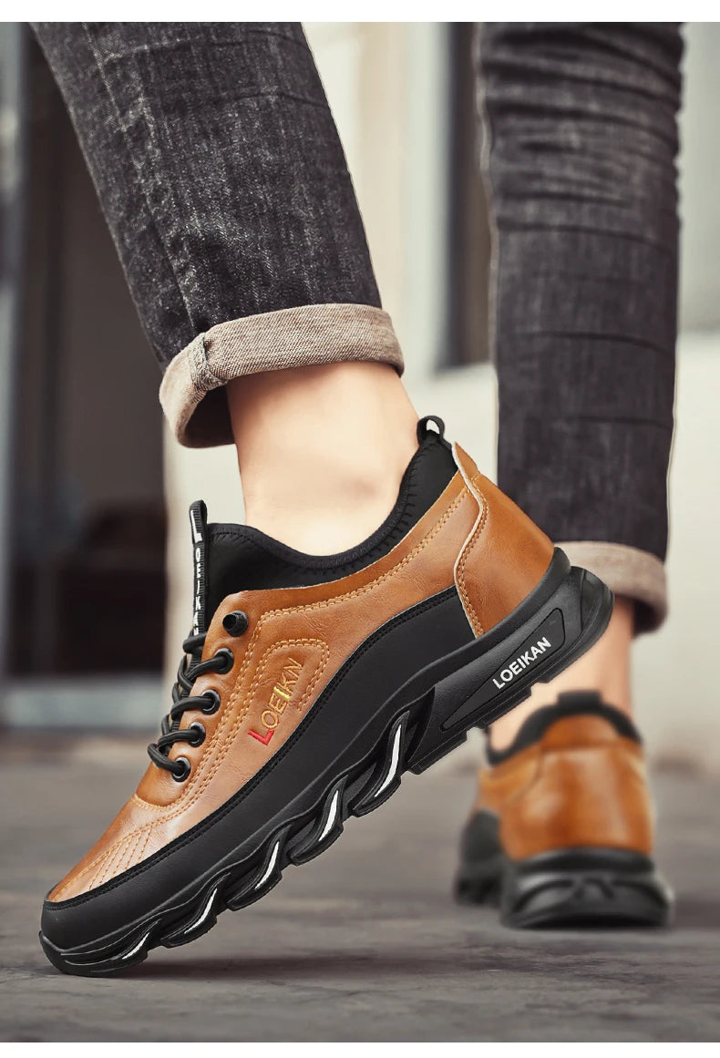 Men's classic plus-size casual sports shoes Four seasons soft-sole outdoor running shoes fashion breathable light youth sneakers